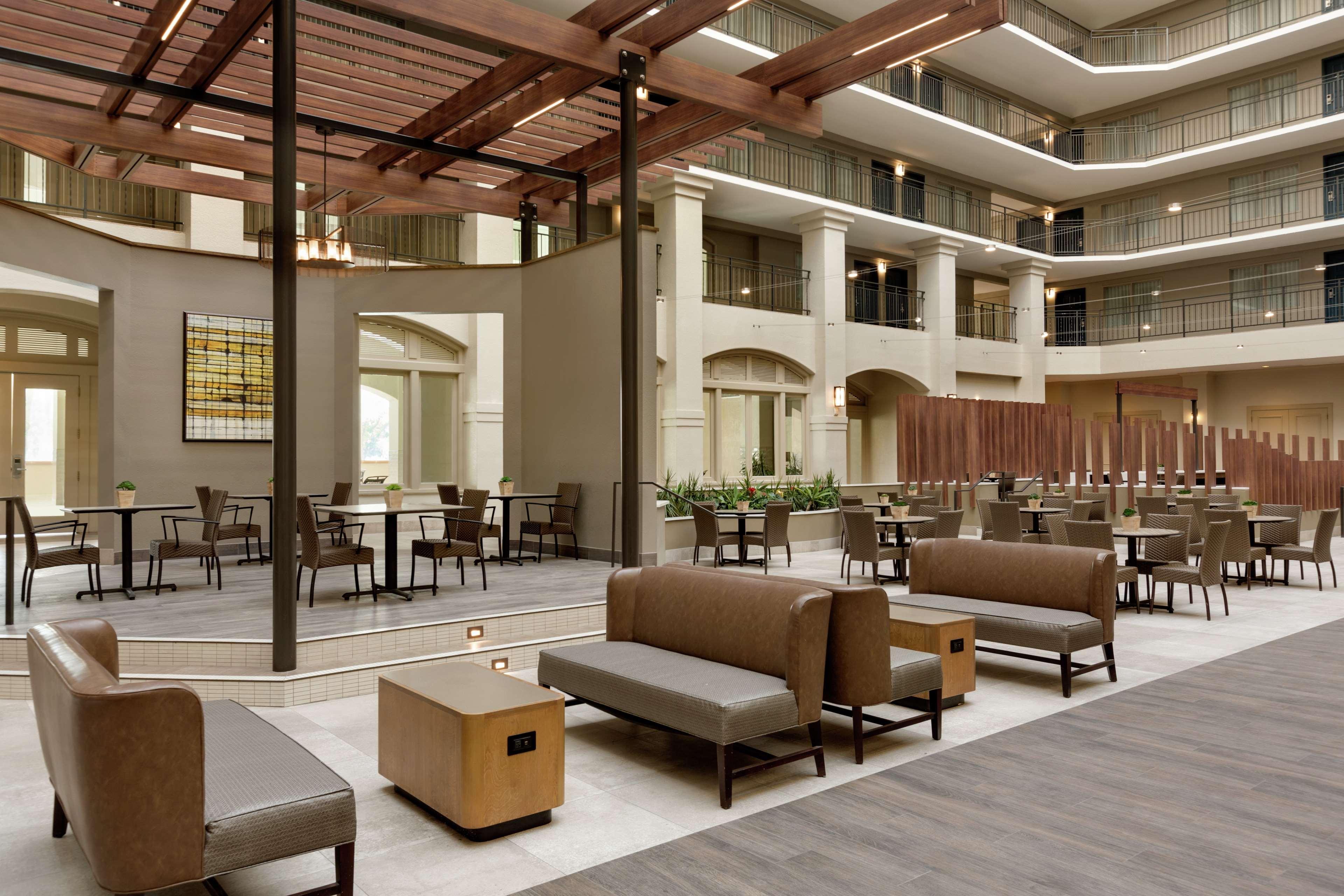 Embassy Suites By Hilton Milpitas Silicon Valley Extérieur photo