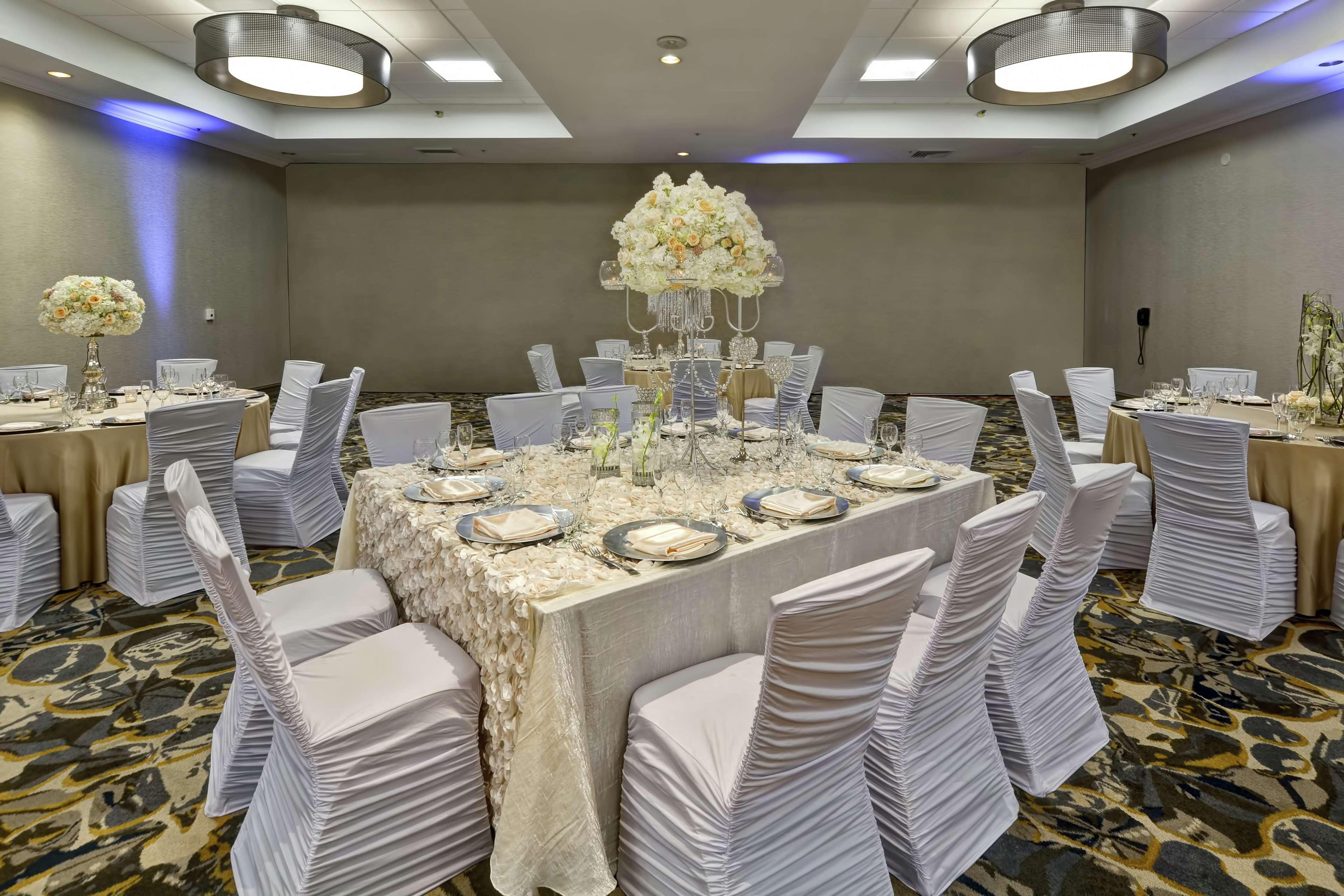 Embassy Suites By Hilton Milpitas Silicon Valley Extérieur photo