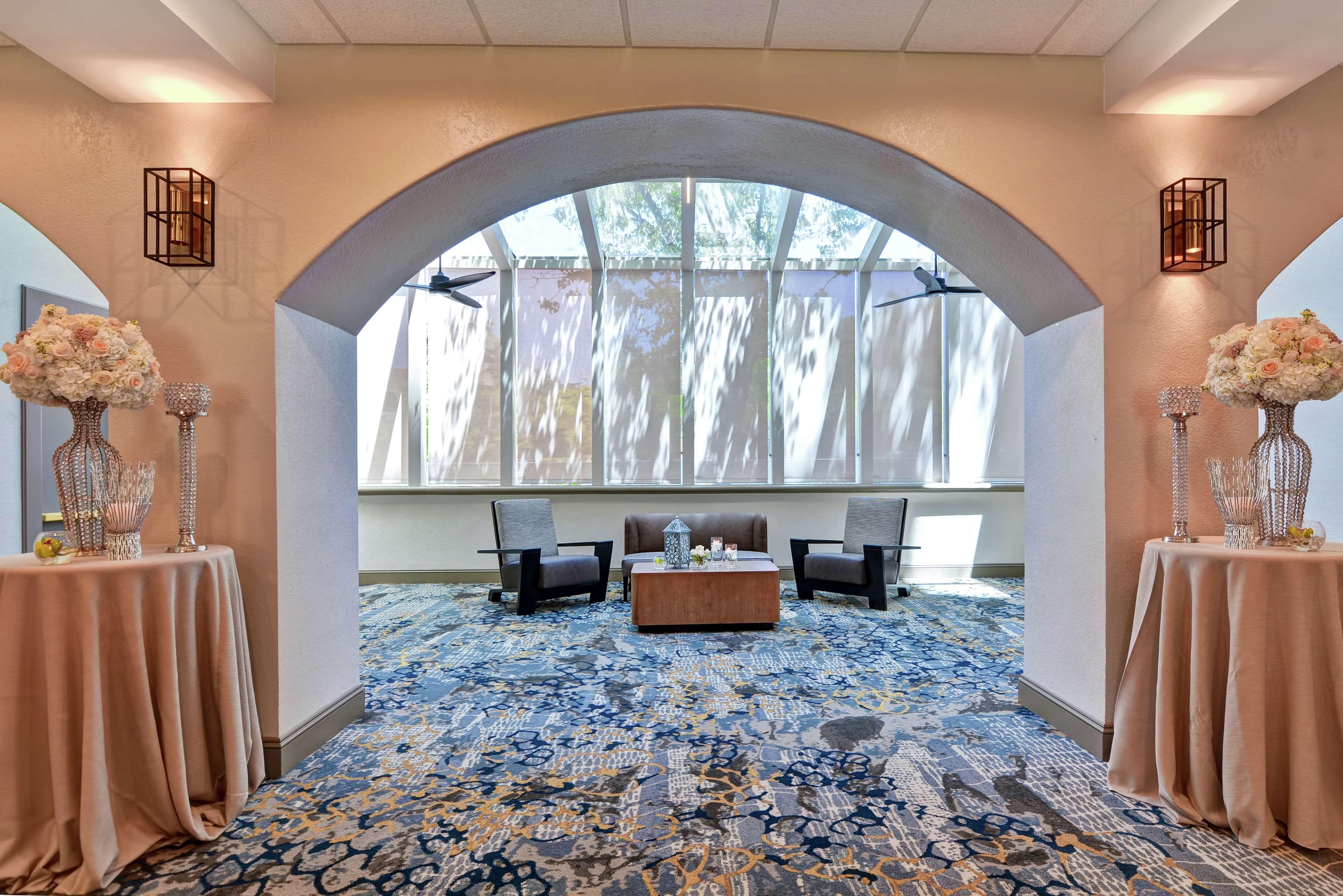 Embassy Suites By Hilton Milpitas Silicon Valley Extérieur photo
