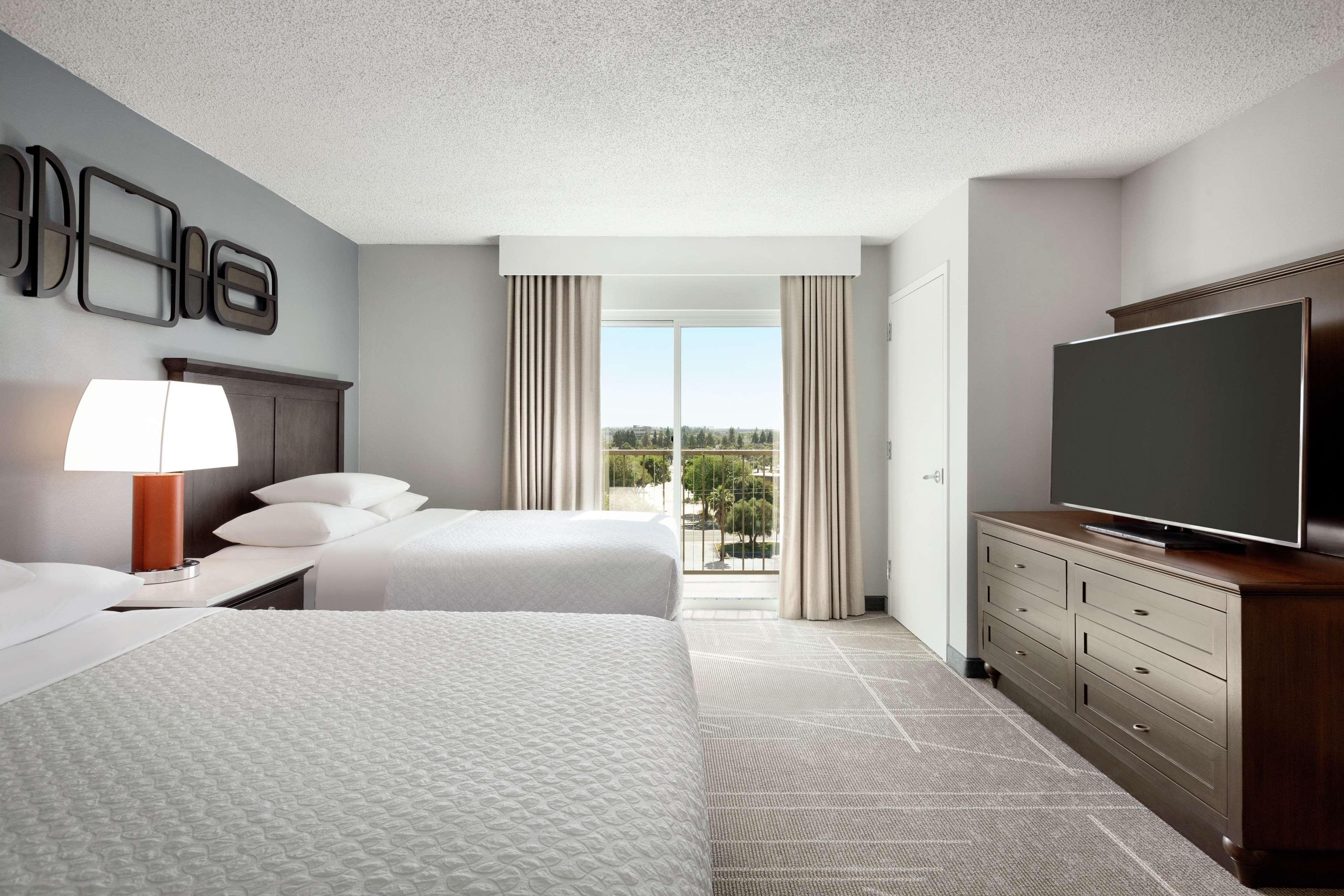 Embassy Suites By Hilton Milpitas Silicon Valley Extérieur photo