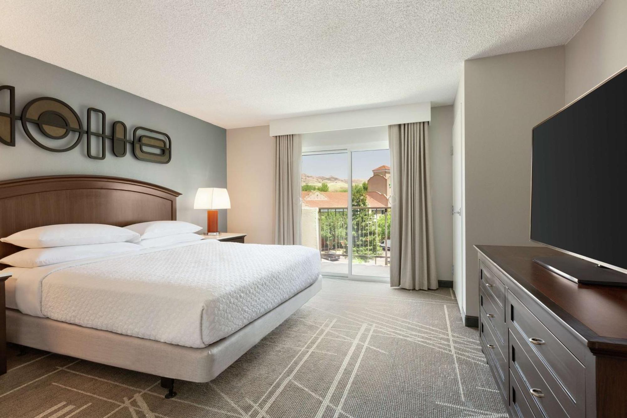 Embassy Suites By Hilton Milpitas Silicon Valley Extérieur photo