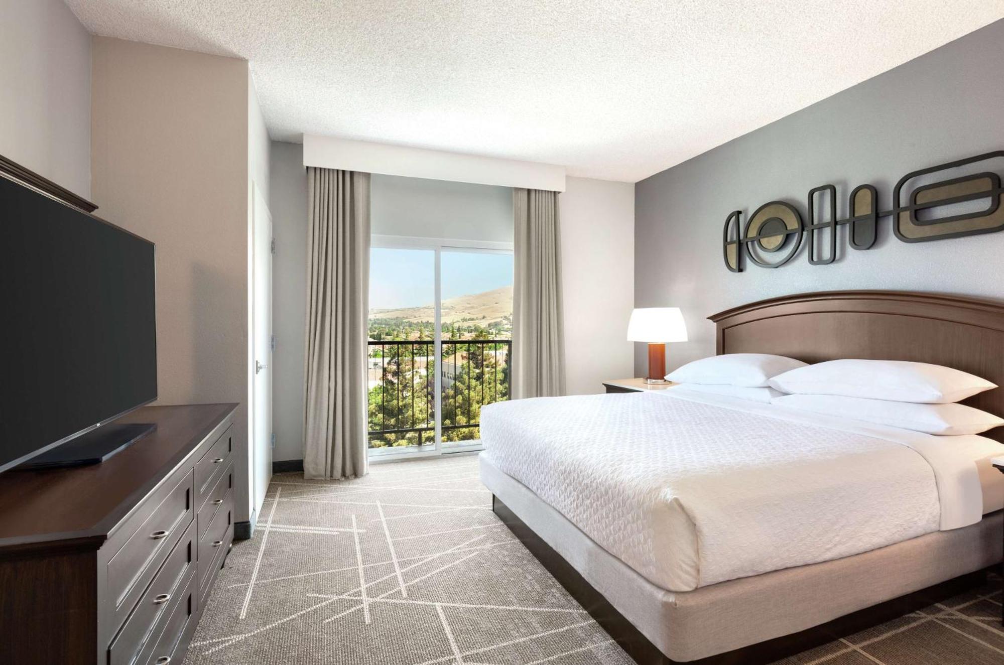 Embassy Suites By Hilton Milpitas Silicon Valley Extérieur photo